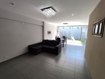 CASA VENTA 5 AMB MORON EL PALOMAR APTO CREDITO