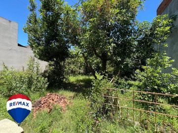 CASA 3 AMBIENTES COCHERA JARDIN SAN JUSTO