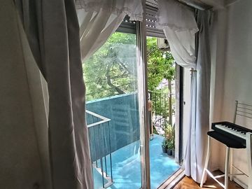 DEPARTAMENTO FRENTE A PARQUE LAS HERAS.BALCON