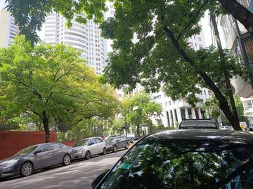 DEPARTAMENTO FRENTE A PARQUE LAS HERAS.BALCON