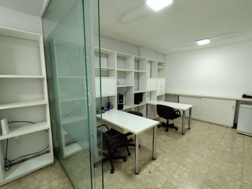 OFICINA VENTA VILLA CRESPO CABALLITO entrada INDEP