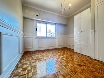 Departamento  en venta Larrea al 700 4 ambientes
