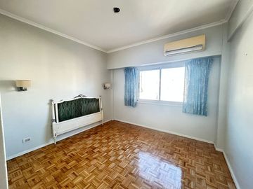 Departamento  en venta Larrea al 700 4 ambientes