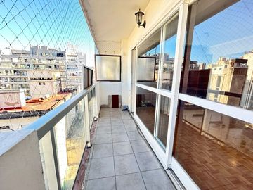Departamento  en venta Larrea al 700 4 ambientes