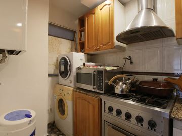 DEPARTAMENTO DE 3 AMBIENTES Y MEDIO VENTA FLORES