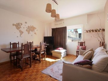 DEPARTAMENTO DE 3 AMBIENTES Y MEDIO VENTA FLORES