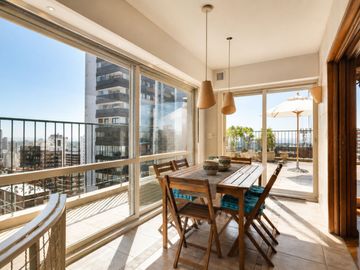 Penthouse Belgrano 3 plantas Terraza y vista rio