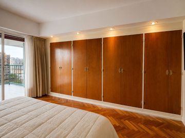 Penthouse Belgrano 3 plantas Terraza y vista rio