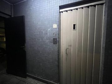 Venta de cocheras en Av. de Mayo renta/ uso propio