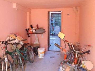 CASA + DEPTO + ESPACIO DE TRABAJO VENTA VILLA LURO