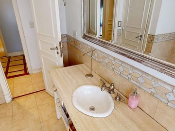 DEPARTAMENTO 4 AMBIENTES EN VENTA BELGRANO C