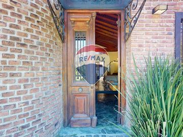 CASA EN VENTA 5 AMB BARRIO EL CAZADOR ESCOBAR