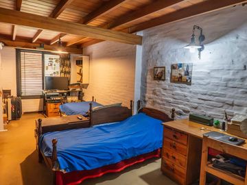 Venta CASA excelente ubicación 3/4 Dorm gran Lote
