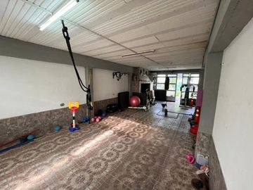 VENTA Casa 5amb c/cochera y pileta Gral. Rodriguez