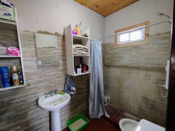 CASA + DEPTO EN VENTA VILLA DE MAYO, MALVINAS ARG.