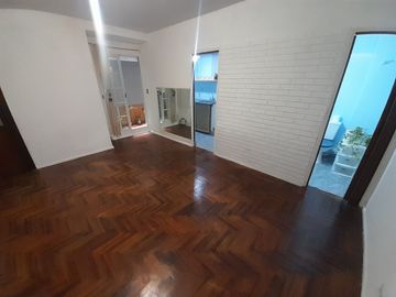 MONOAMBIENTE EN PLANTA BAJA APTO PROFESIONAL