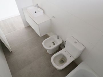 Monoambiente con balcón a estrenar