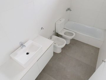 Monoambiente con balcón a estrenar