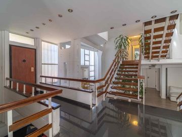 Vende Casa lote propio 5 amb - 1240m2 terreno