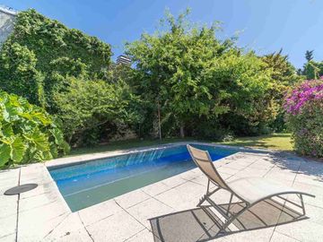 Vende Casa lote propio 5 amb - 1240m2 terreno