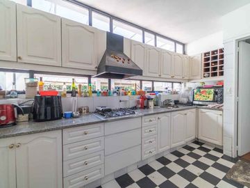 Vende Casa lote propio 5 amb - 1240m2 terreno