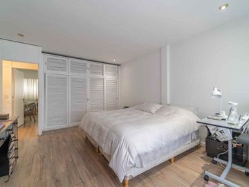 Vende Casa lote propio 5 amb - 1240m2 terreno