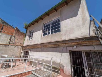 PINTORESCO PH CON TERRAZA Y MONOAMBIENTE