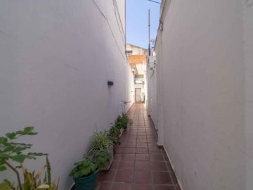 PINTORESCO PH CON TERRAZA Y MONOAMBIENTE