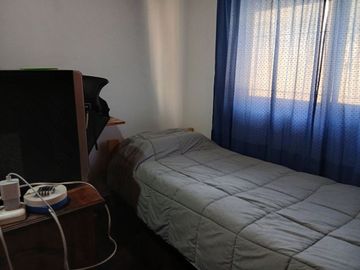 Venta de casa 5 ambientes-Cocheras- Apto crédito