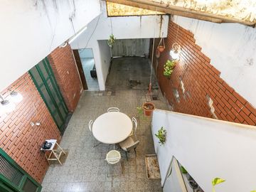 Casa en lote de 8.66 x 13