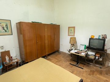 Casa en lote de 8.66 x 13