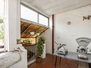Casa en lote de 8.66 x 13