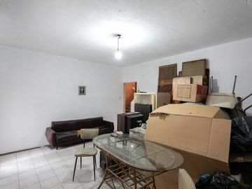 Casa en lote de 8.66 x 13