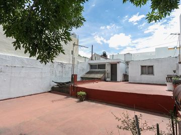 Casa en lote de 8.66 x 13