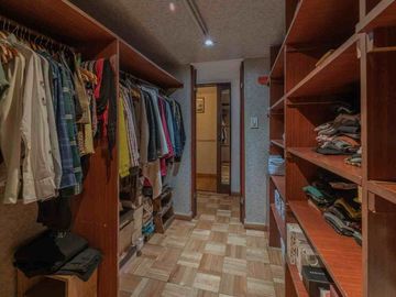 Chalet: Lote propio en 2 plantas, mataderos