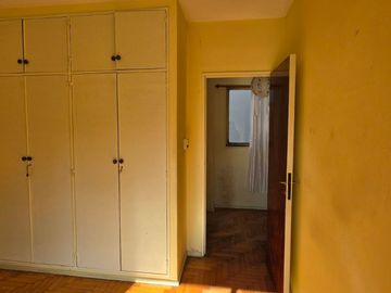 VENTA DEPARTAMENTO 3 AMB C/BALCON, COCHERA ALMAGRO