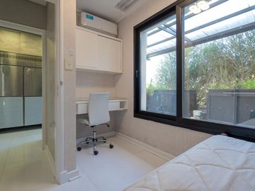 ALQUILER IMPONENTE CASA AMOBLADA EL YACHT NORDELTA