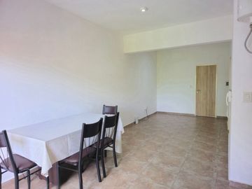 VENTA 2AMB SAN MARTIN C/BALCON, COCH/CUB, APT PROF