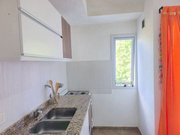VENTA 2AMB SAN MARTIN C/BALCON, COCH/CUB, APT PROF