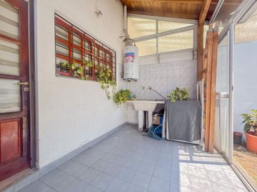 VENTA DUPLEX 3 AMB. y PLAYROOM. HERMOSO!! CASTELAR