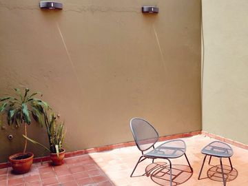 Venta Monoambiente divisible con patio, a estrenar