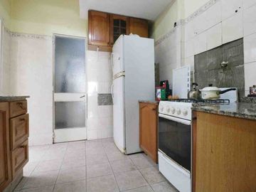Venta Departamento 3/4 ambientes Balvanera