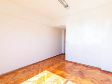 VENTA DEPARTAMENTO 4 AMB BELGRANO COCHERA BALCON