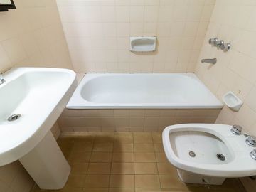 VENTA DEPARTAMENTO 4 AMB BELGRANO COCHERA BALCON