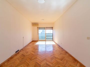 VENTA DEPARTAMENTO 4 AMB BELGRANO COCHERA BALCON