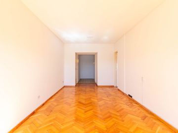 VENTA DEPARTAMENTO 4 AMB BELGRANO COCHERA BALCON