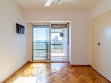 VENTA DEPARTAMENTO 4 AMB BELGRANO COCHERA BALCON