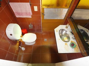 ESPECTACULAR CASA CON QUINCHO Y PILETA EN MORENO