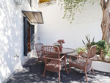 ESPECTACULAR CASA CON QUINCHO Y PILETA EN MORENO