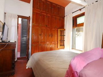 ESPECTACULAR CASA CON QUINCHO Y PILETA EN MORENO